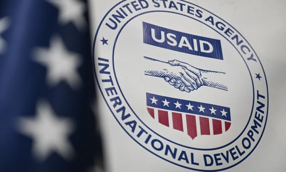 Τέλος στην USAID; Μασκ και Τραμπ δρομολογούν δραστικές περικοπές